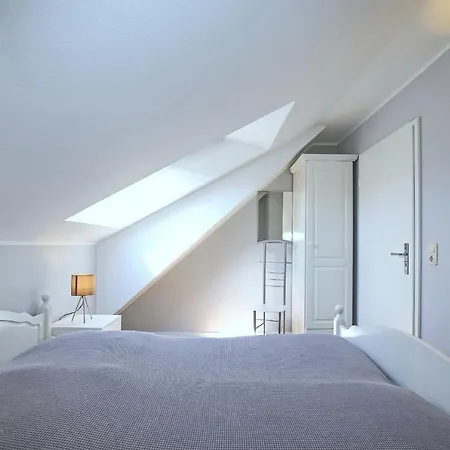 Papillon 04-5 Apartment
